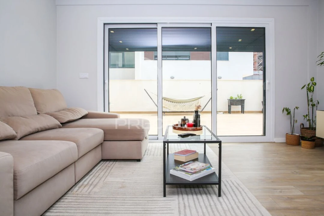 Apartamento T2 para Venda em Santo António dos Cavaleiros e Frielas Foto 6