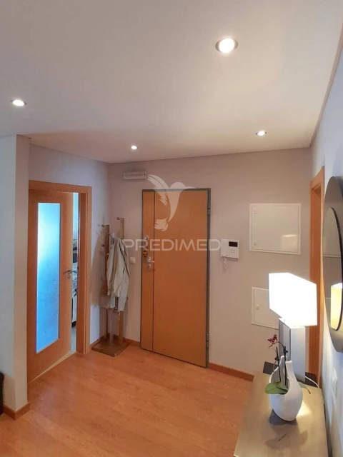 Apartamento T2 para Venda em Fernao Ferro