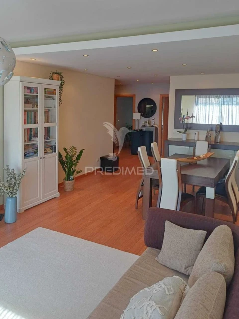 Apartamento T2 para Venda em Fernao Ferro