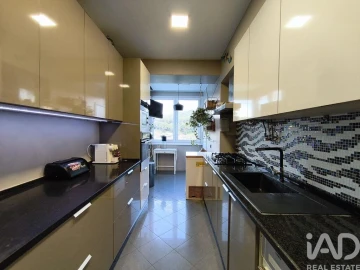 Apartamento T4 para Venda em Algés, Linda-A-Velha e Cruz Quebrada-Dafundo