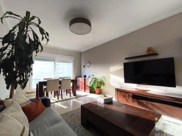 Apartamento T4 para Venda em Algés, Linda-A-Velha e Cruz Quebrada-Dafundo
