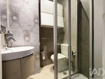 Apartamento T4 para Venda em Algés, Linda-A-Velha e Cruz Quebrada-Dafundo