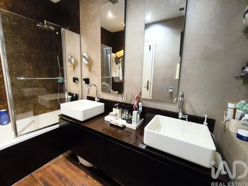 Apartamento T4 para Venda em Algés, Linda-A-Velha e Cruz Quebrada-Dafundo Foto 15