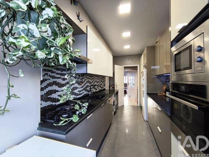 Apartamento T4 para Venda em Algés, Linda-A-Velha e Cruz Quebrada-Dafundo Foto 32