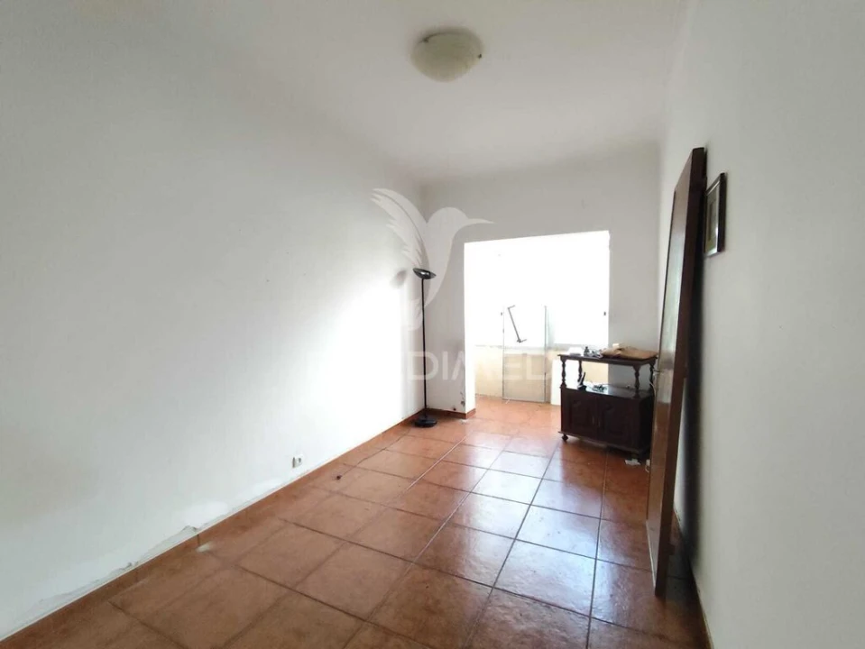 Apartamento T2 para Venda em Laranjeiro e Feijó Foto 18
