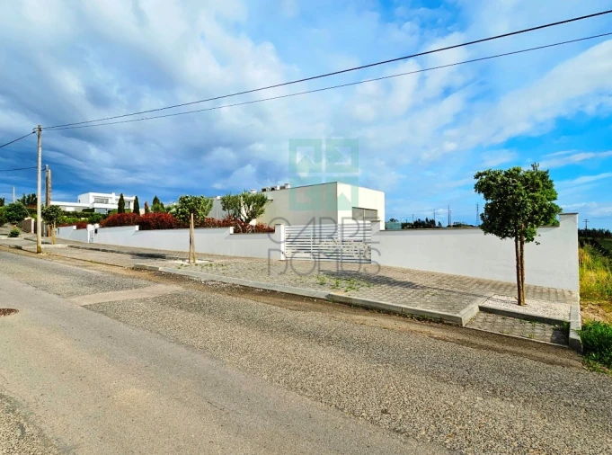 Moradia T4 para Venda em Atouguia da Baleia Foto 65