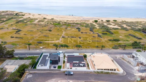 Moradia T3 para Venda em São Martinho
