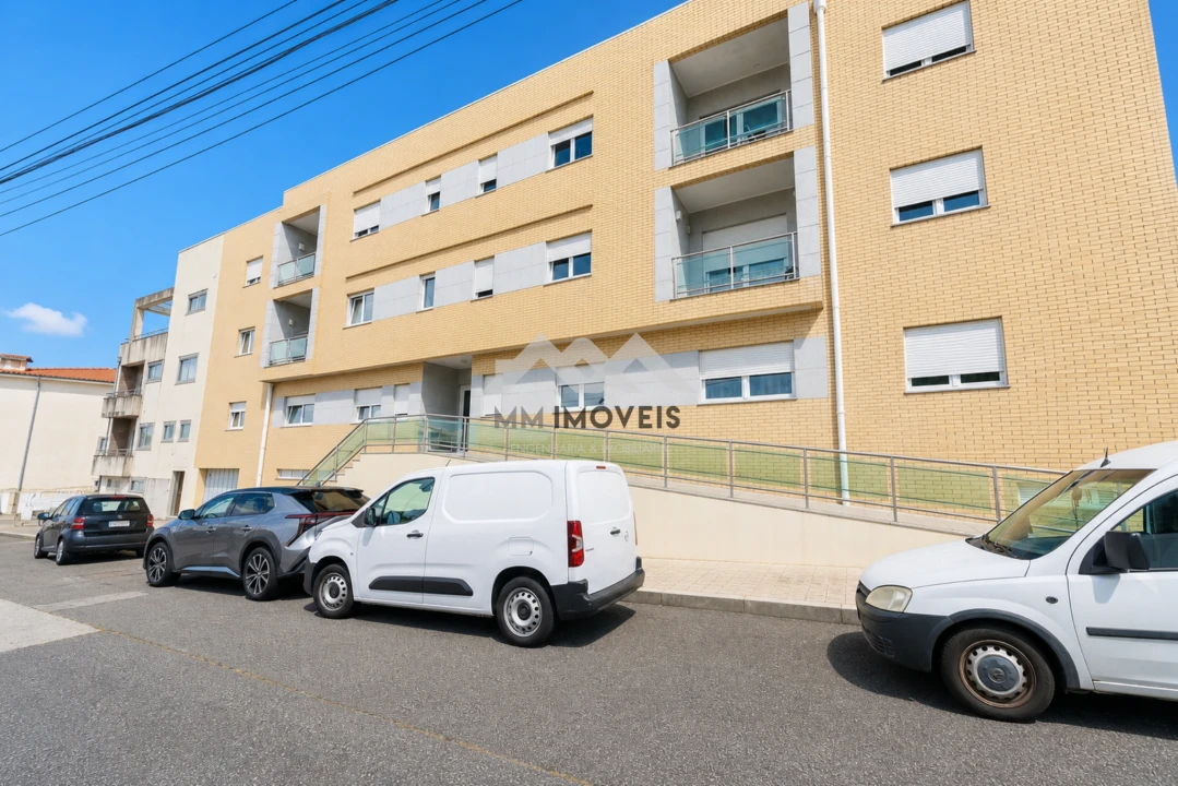 Apartamento T3 para Venda em Valongo Foto 25