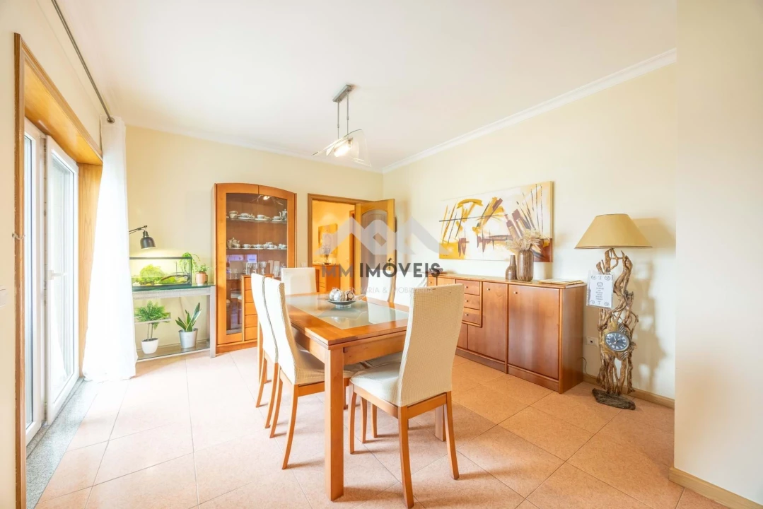 Apartamento T3 para Venda em Valongo Foto 15