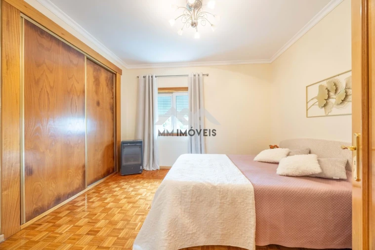 Apartamento T3 para Venda em Valongo Foto 8