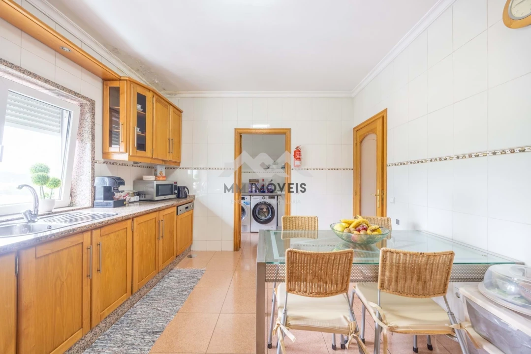 Apartamento T3 para Venda em Valongo Foto 34