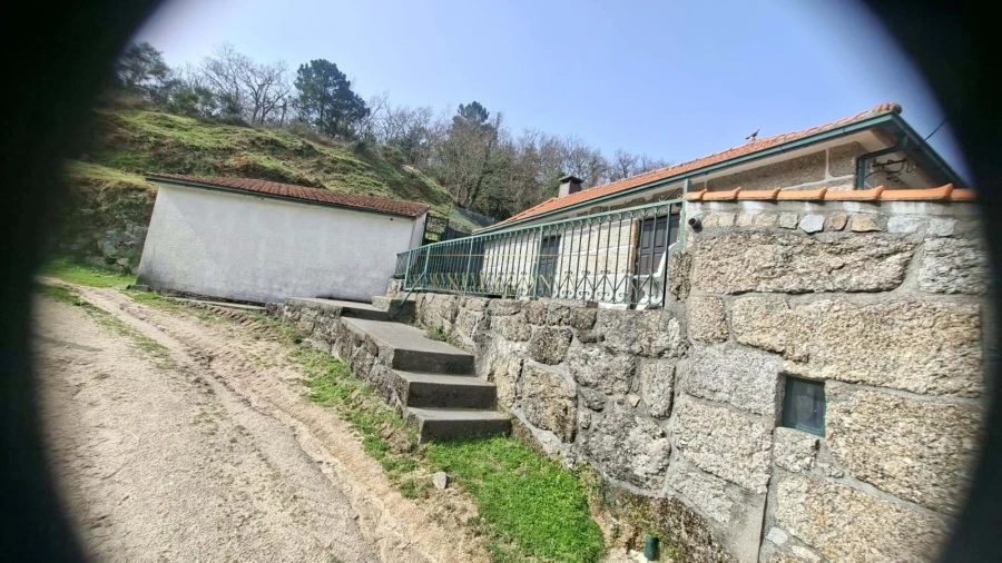 Moradia T3 para Venda em Bustelo, Carneiro e Carvalho de Rei Foto 10