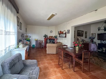 Moradia T3 para Venda em Madalena e Beselga