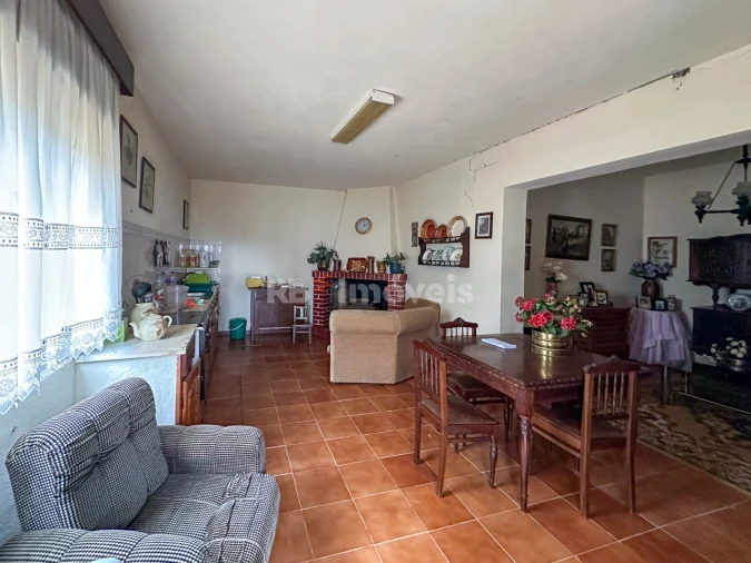 Moradia T3 para Venda em Madalena e Beselga Foto 3