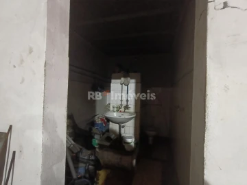 Armazém para Venda em Chamusca e Pinheiro Grande