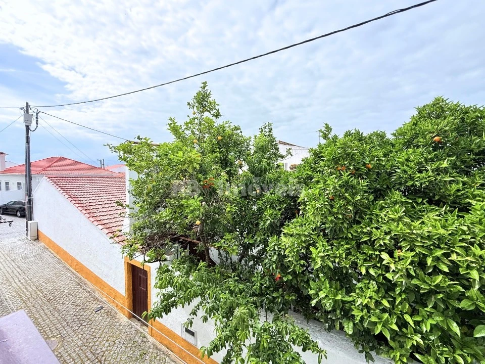 Moradia T2 para Venda em Vila Nova da Barquinha Foto 8