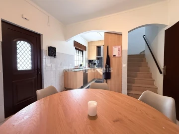 Moradia T2 para Venda em Vila Nova da Barquinha