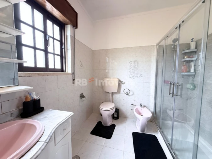 Moradia T2 para Venda em Vila Nova da Barquinha Foto 35