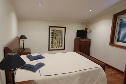 Moradia T5 para Venda em Gondomar (São Cosme), Valbom e Jovim