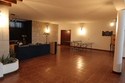 Moradia T5 para Venda em Gondomar (São Cosme), Valbom e Jovim