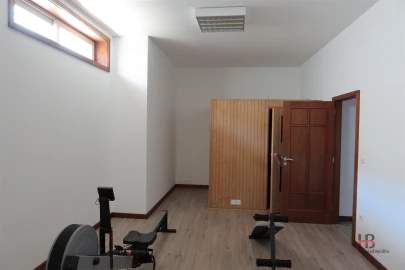 Moradia T5 para Venda em Gondomar (São Cosme), Valbom e Jovim