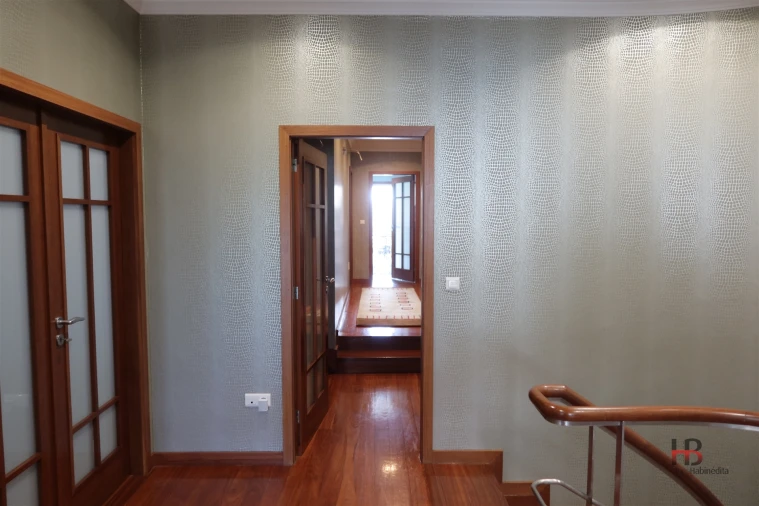 Moradia T5 para Venda em Gondomar (São Cosme), Valbom e Jovim Foto 30