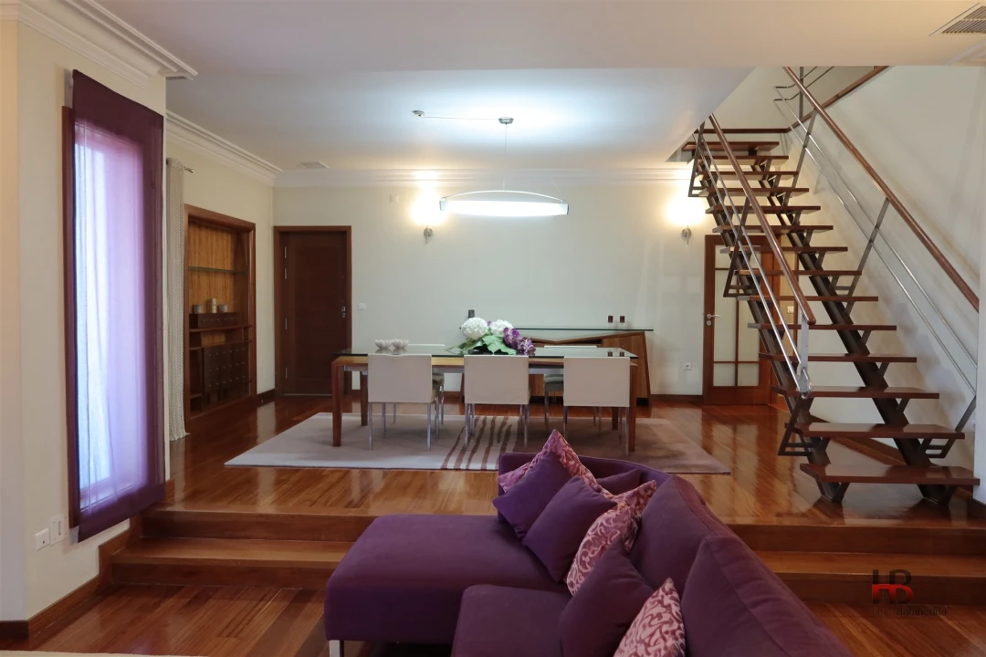 Moradia T5 para Venda em Gondomar (São Cosme), Valbom e Jovim Foto 35