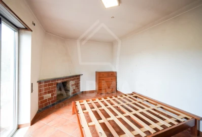 Moradia T3 para Venda em Alcobaça e Vestiaria