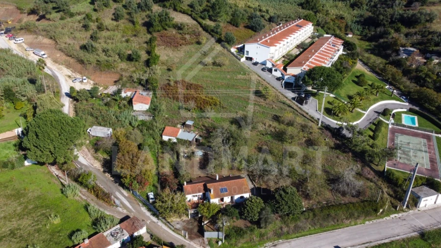 Moradia T3 para Venda em Alcobaça e Vestiaria Foto 36