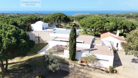 Moradia T8 para Venda em Sesimbra (Castelo)