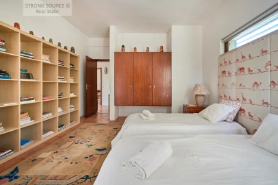 Moradia T8 para Venda em Sesimbra (Castelo)
