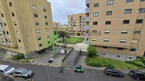 Apartamento T2 para Venda em São Mamede de Infesta e Senhora da Hora