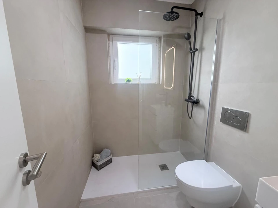 Apartamento T4 para Venda em Benfica Foto 20