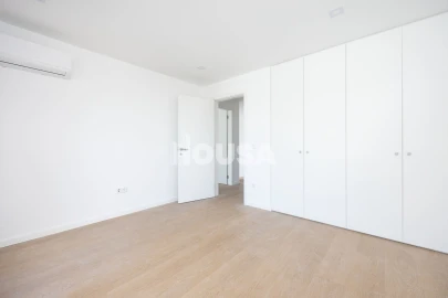 Moradia T4 para Venda em Marrazes e Barosa