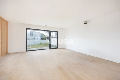 Moradia T4 para Venda em Marrazes e Barosa