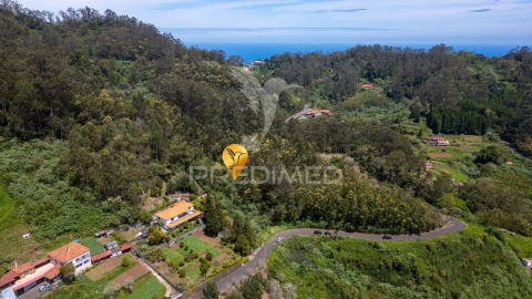 Terreno para Venda em Santo Antonio da Serra