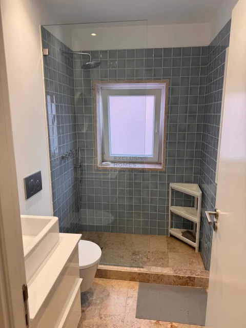 Apartamento T2 para Arrendamento em Ajuda