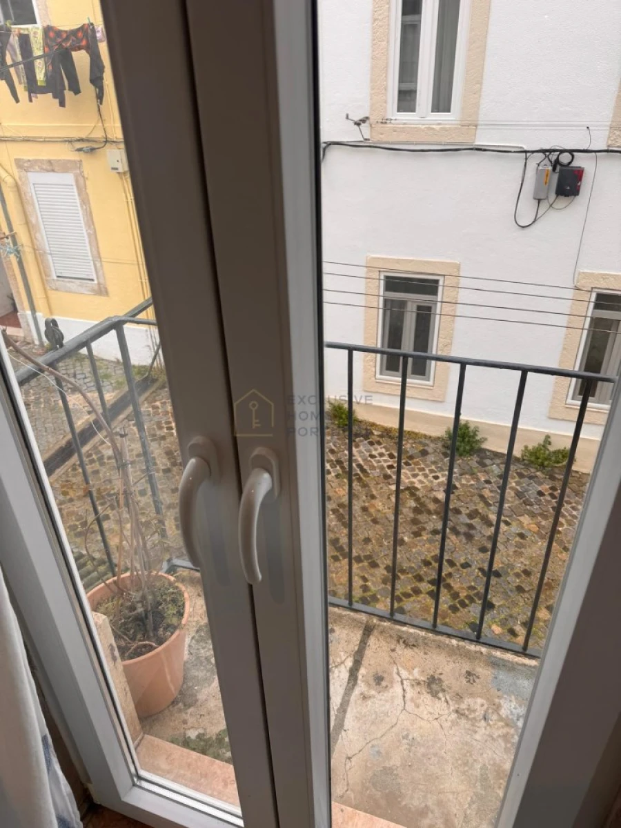 Apartamento T2 para Arrendamento em Ajuda Foto 11
