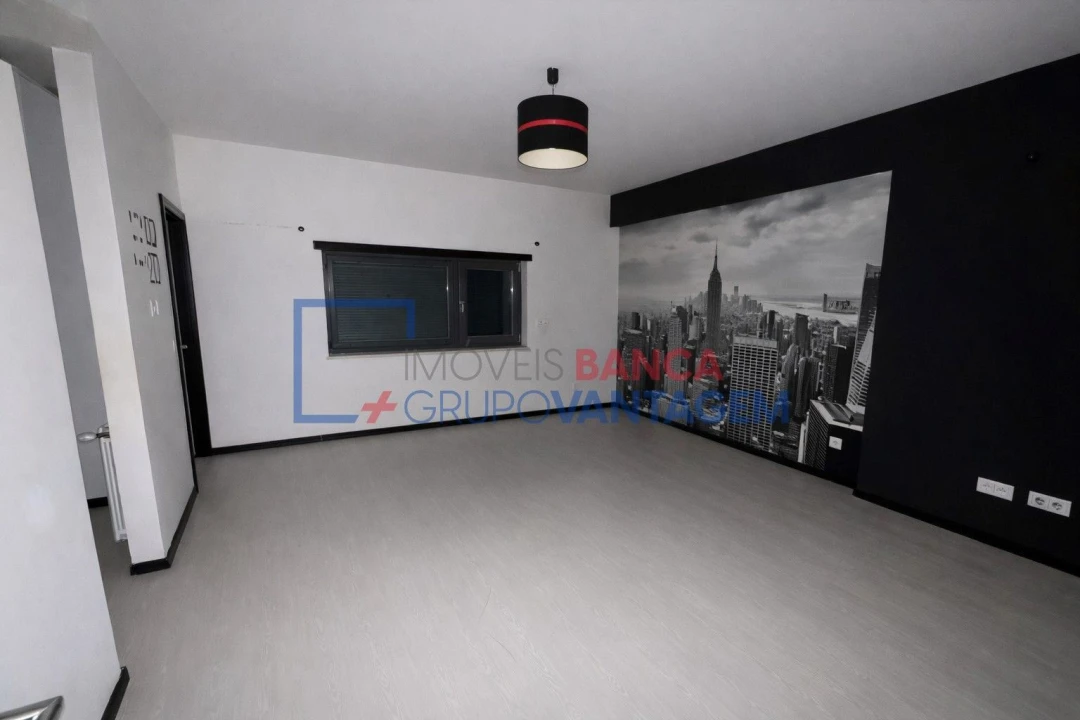 Moradia T4 para Venda em Moimenta da Beira Foto 6