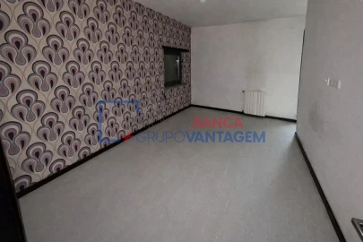 Moradia T4 para Venda em Moimenta da Beira