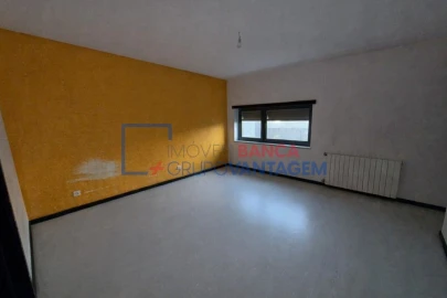 Moradia T4 para Venda em Moimenta da Beira