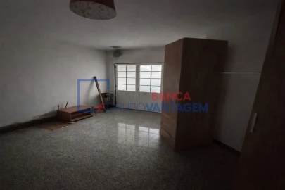 Moradia T4 para Venda em Sernancelhe e Sarzeda
