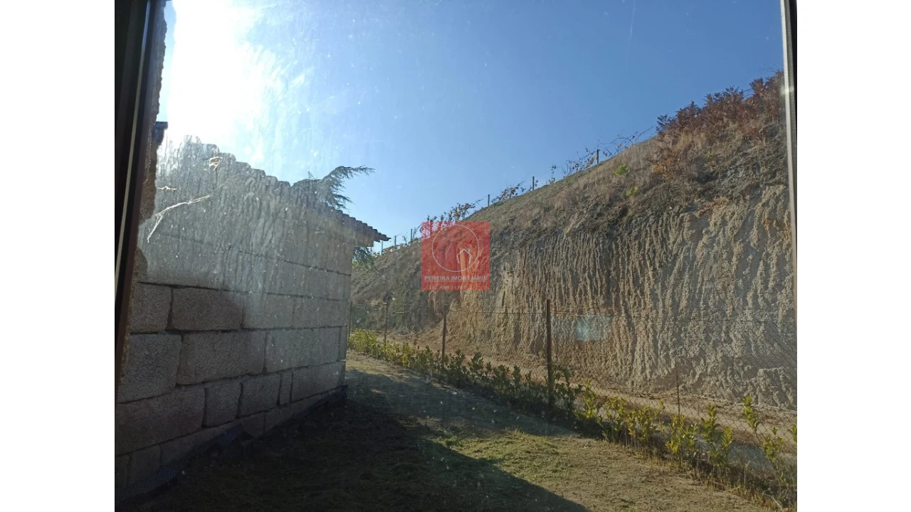 Quinta T2 para Venda em Fregim Foto 60