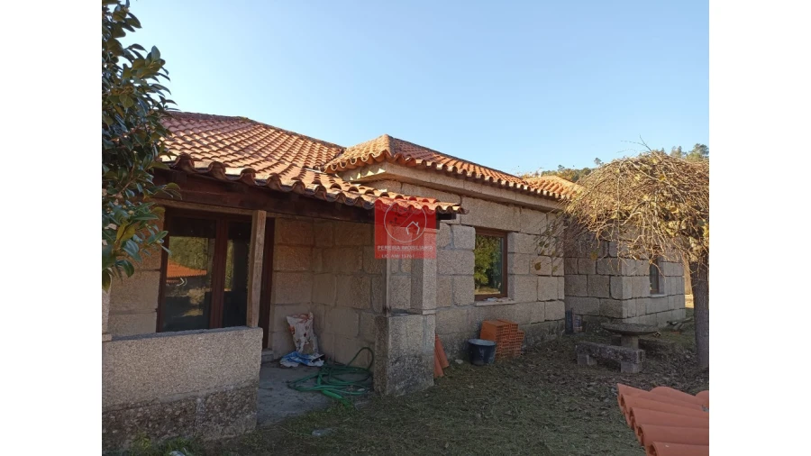 Quinta T2 para Venda em Fregim Foto 51