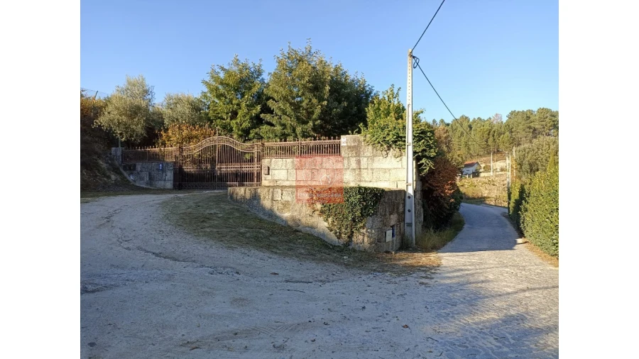 Quinta T2 para Venda em Fregim Foto 1