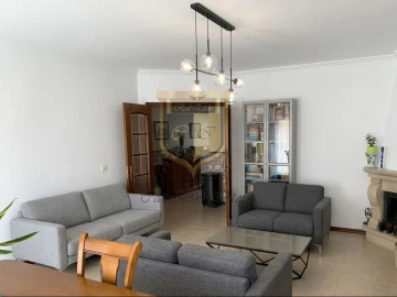 Apartamento T3 para Venda em Rio de Mouro