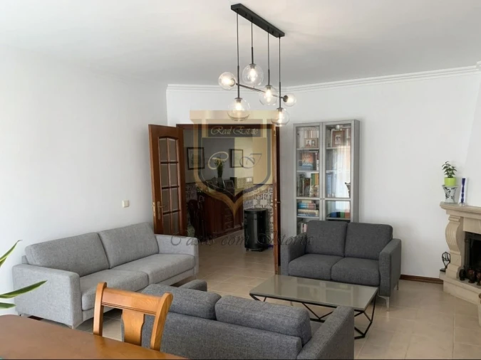 Apartamento T3 para Venda em Rio de Mouro Foto 4