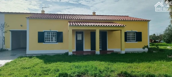 Moradia T3 para Venda em Glória do Ribatejo e Granho