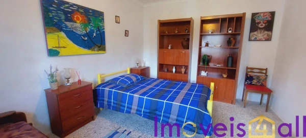 Moradia T4 para Venda em Almodôvar e Graça dos Padrões