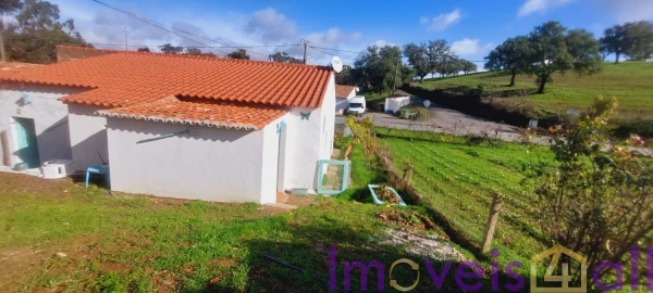 Moradia T4 para Venda em Almodôvar e Graça dos Padrões